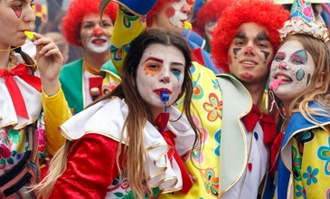  Yasu Tur Özel: İSKEÇE KARNAVALI| SELANİK KONAKLAMALI| 2 Gece 3 Gün |